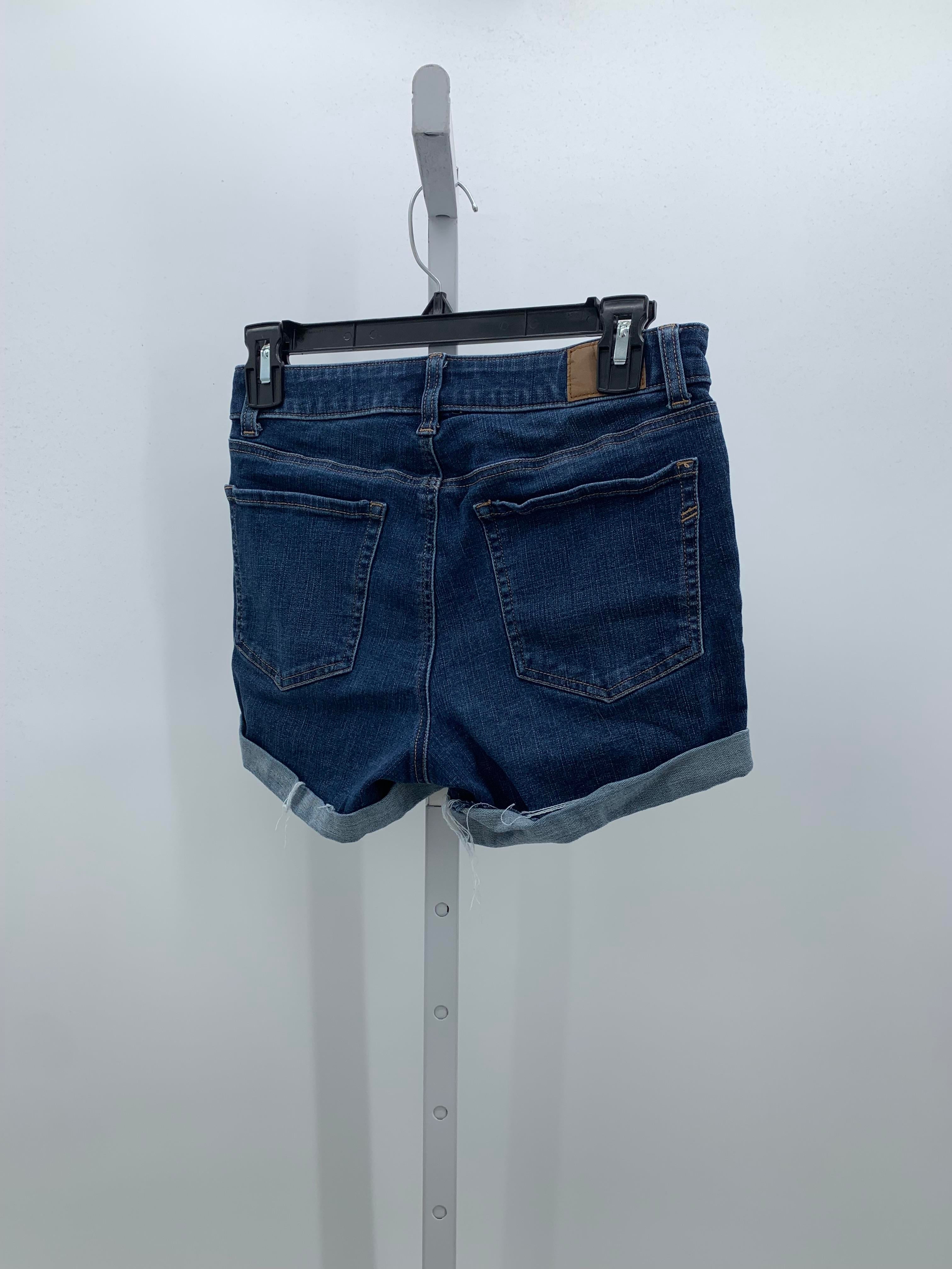 Aero Size 8 Juniors Shorts