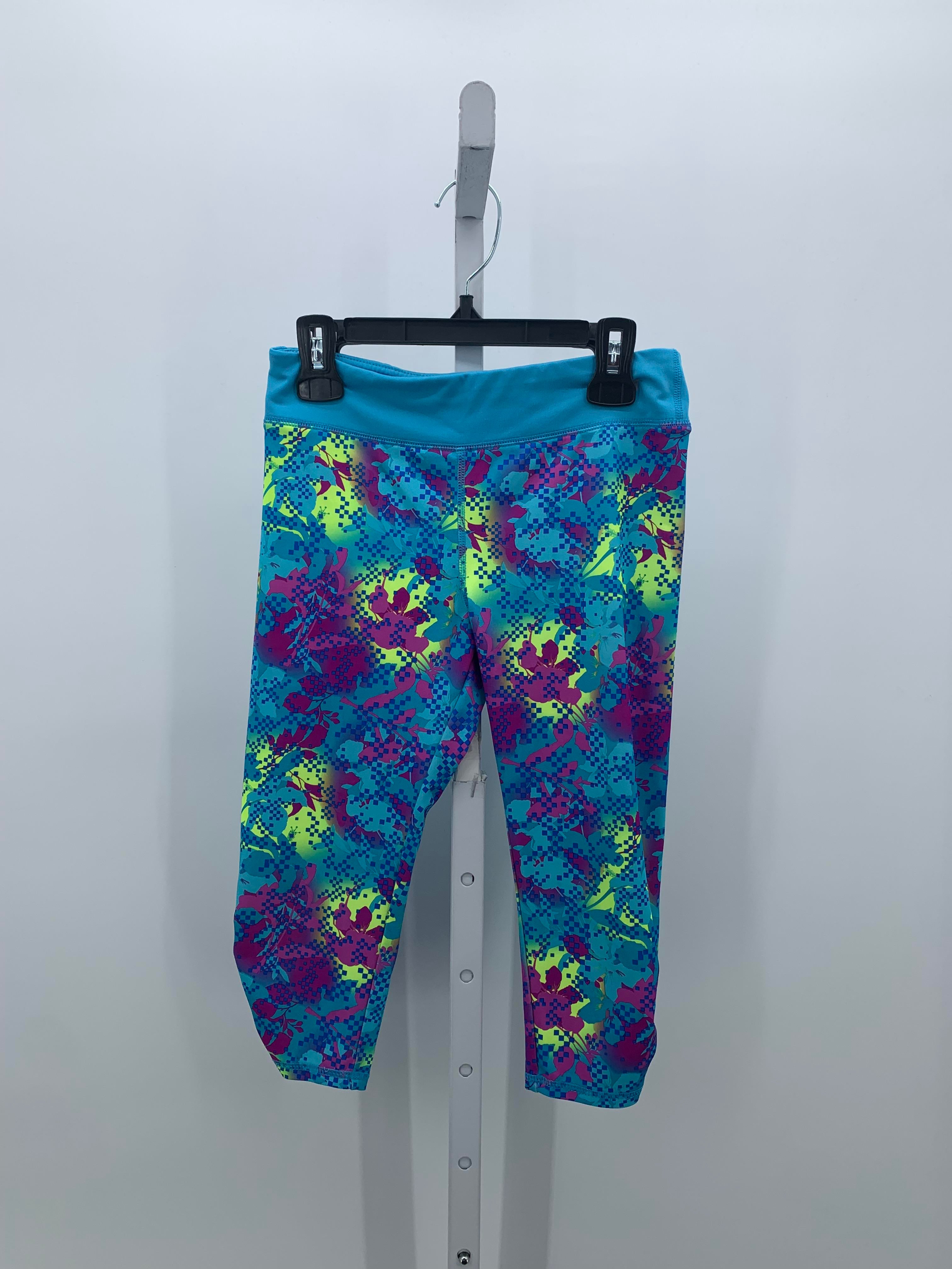 Avia Size 10-12 Girls Capri