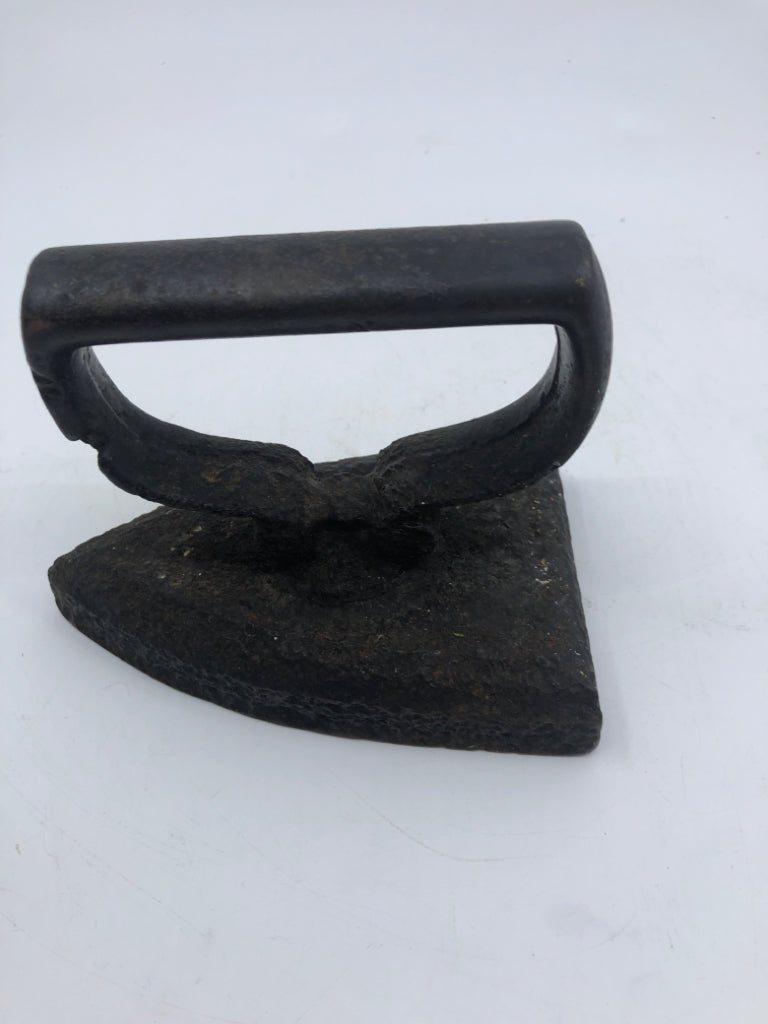 VINTAGE SAD IRON (DOOR STOP).