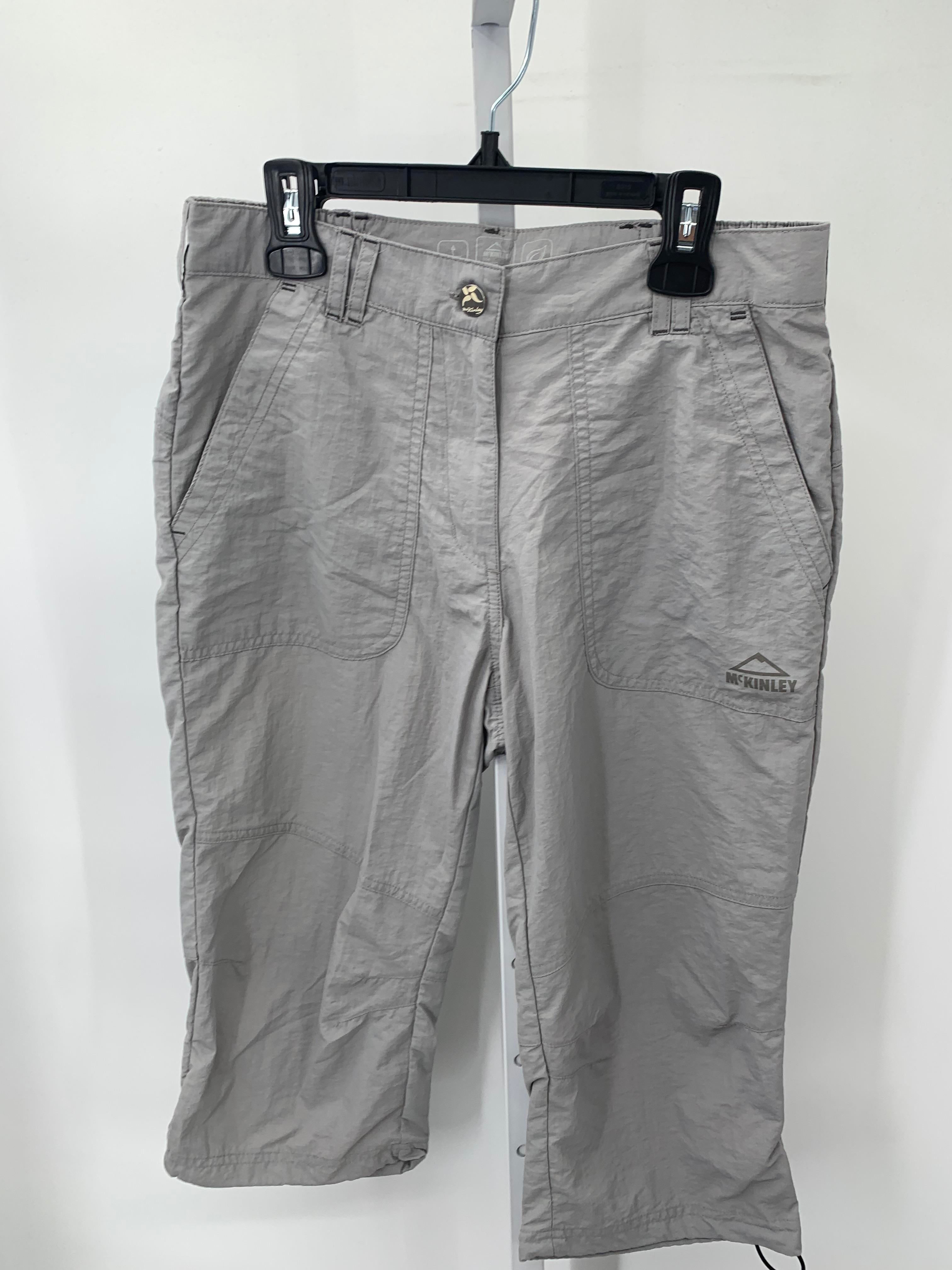 Size 0 Misses Capri Pants