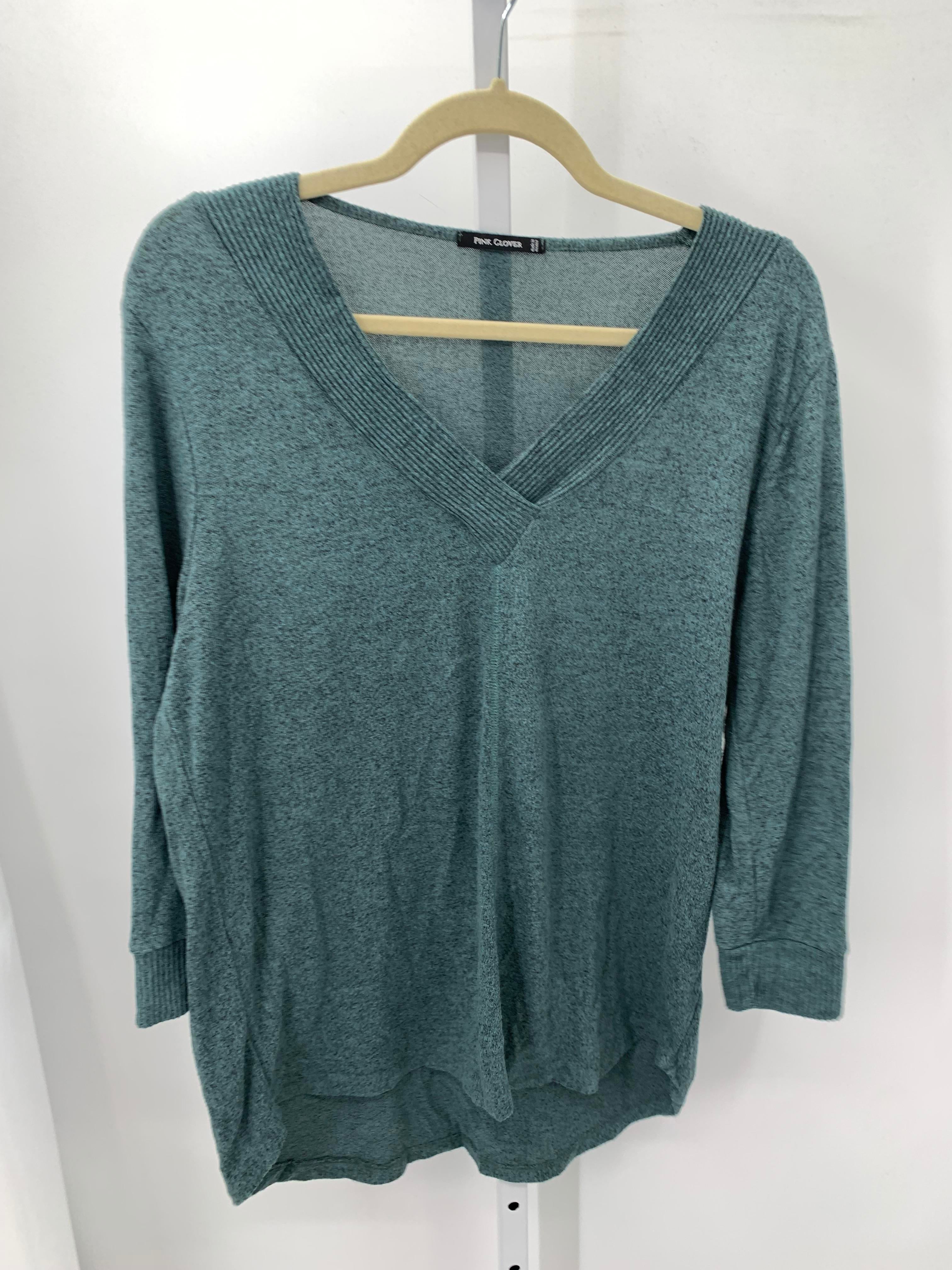 Size Medium Juniors Long Sleeve Shirt
