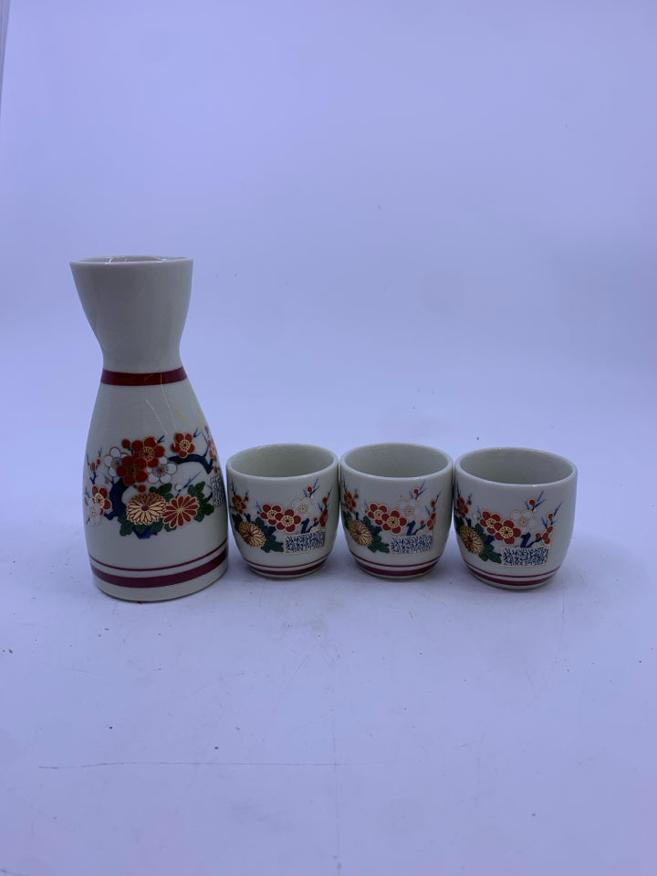 4 PC RED FLORAL SAKE SET.