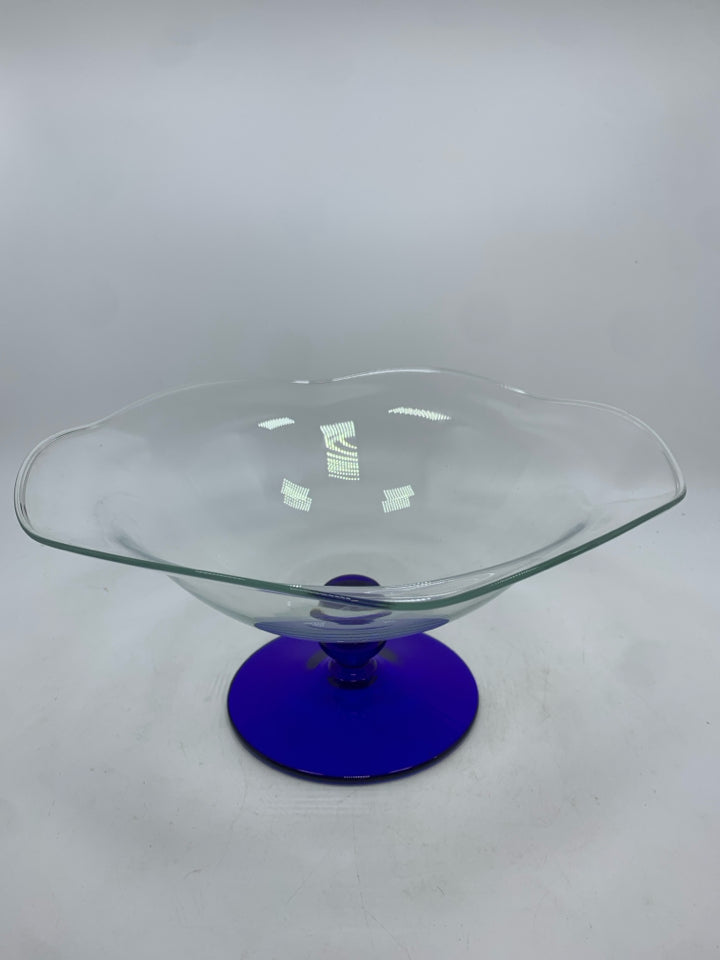 COBALT BLUE FOOTED GLASS CENTERPIECE BOWL.