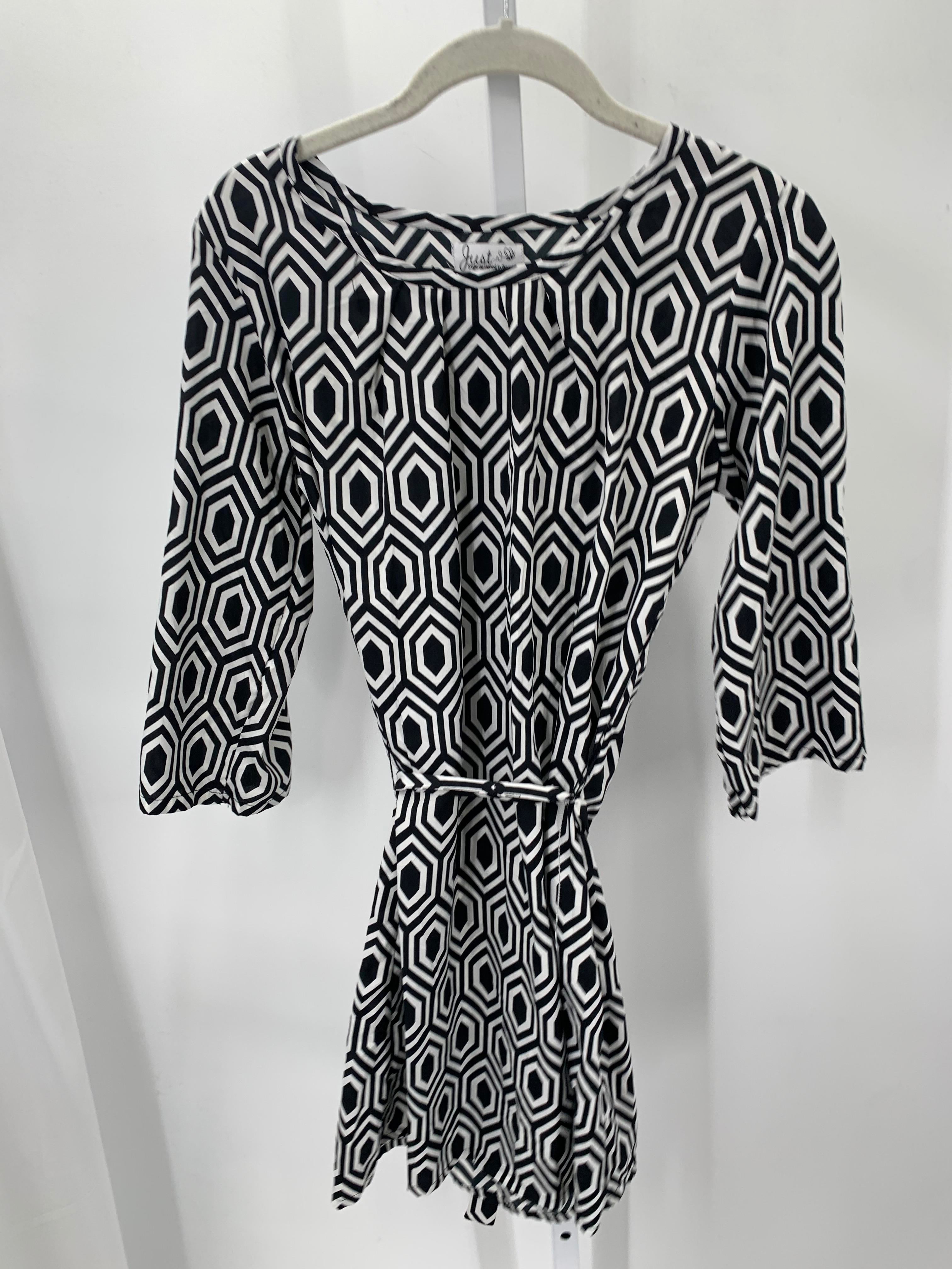 Just Bee Size Medium Misses 3/4 Sleeve Dress