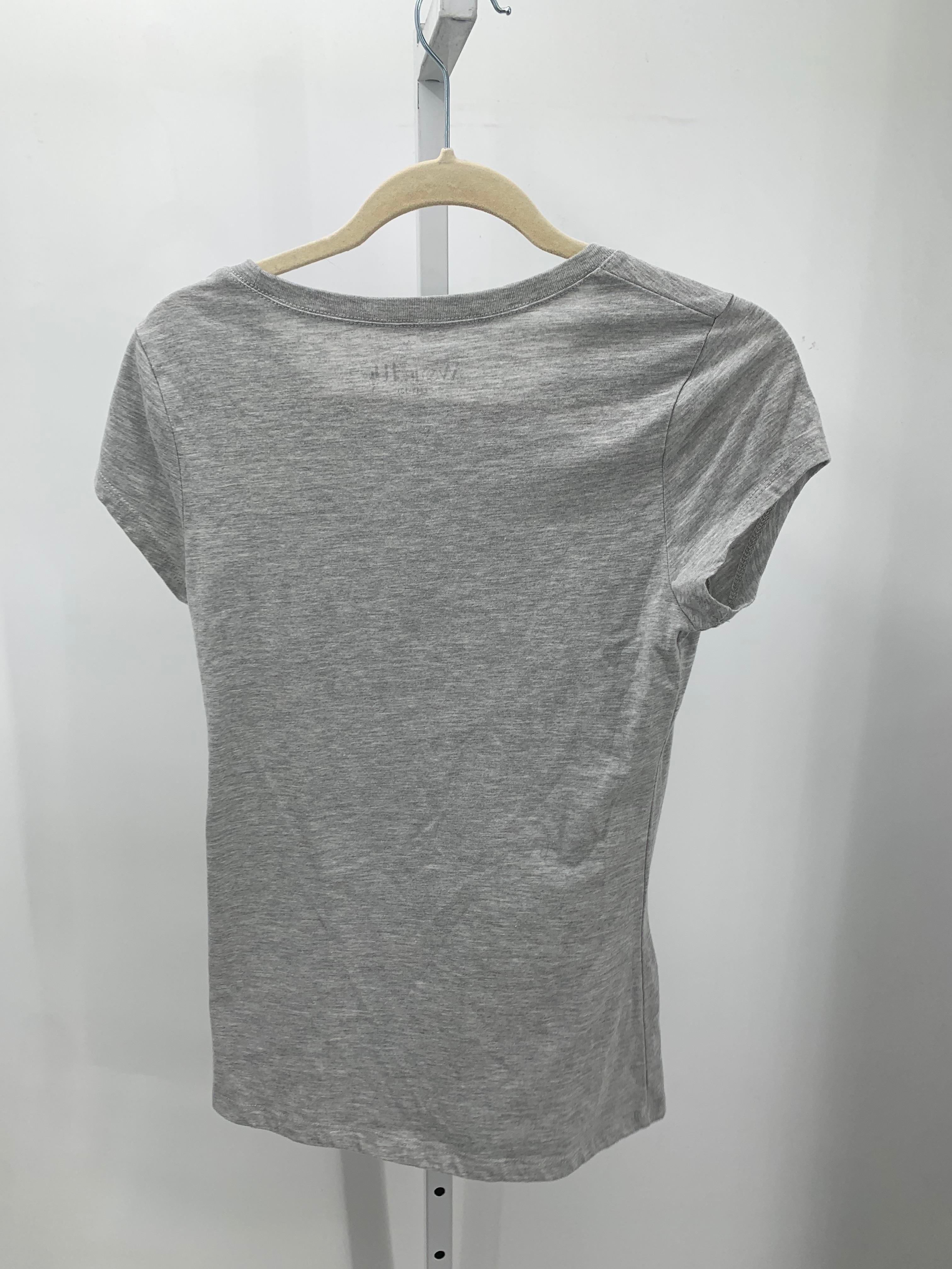 Wound Up Size Large Juniors Short Sleeve Shirt