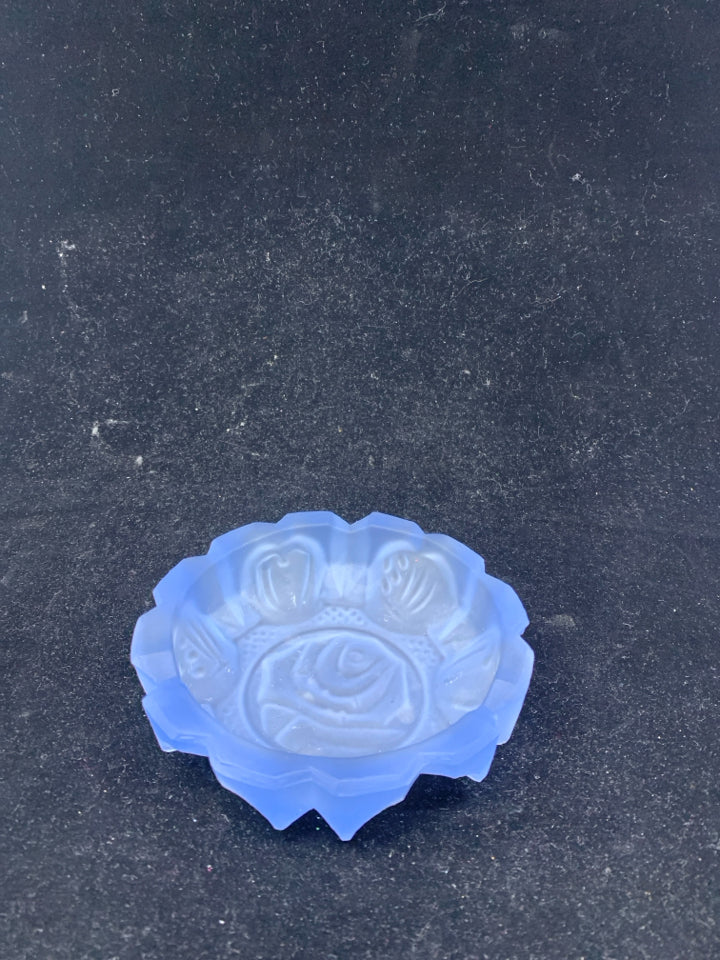 BLUE FROSTED GLASS ROSE ASHTRAY.