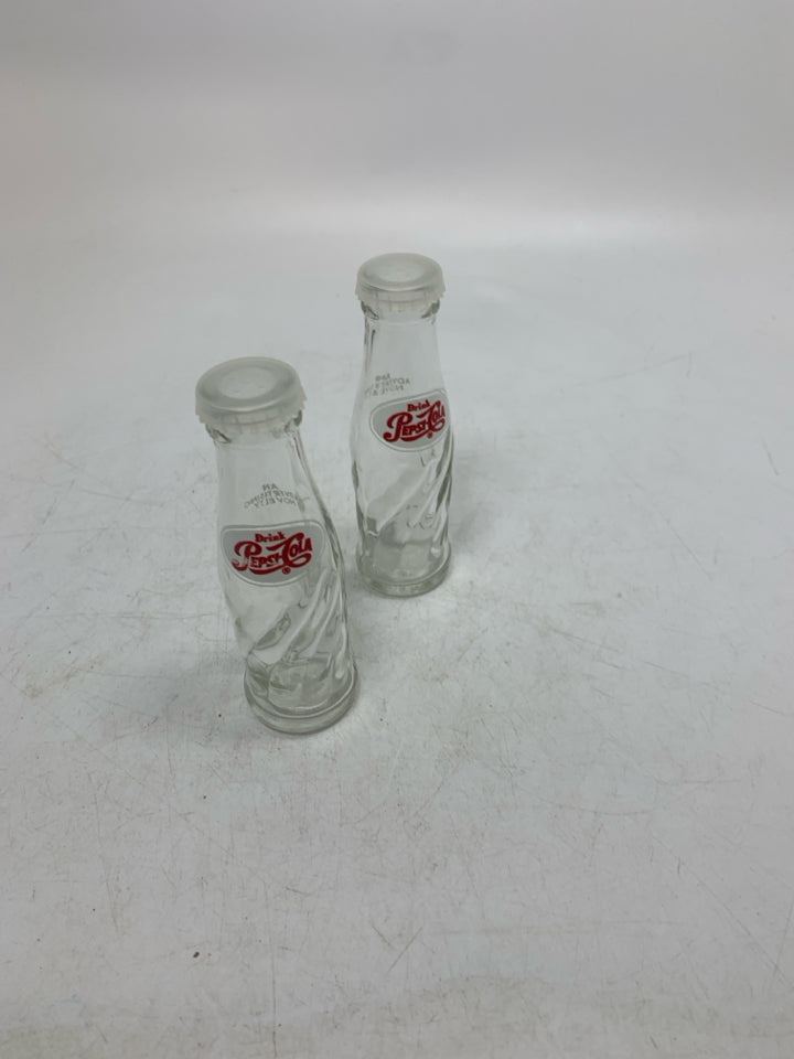PEPSI BOTTLE SALT/PEPPER SHAKERS.