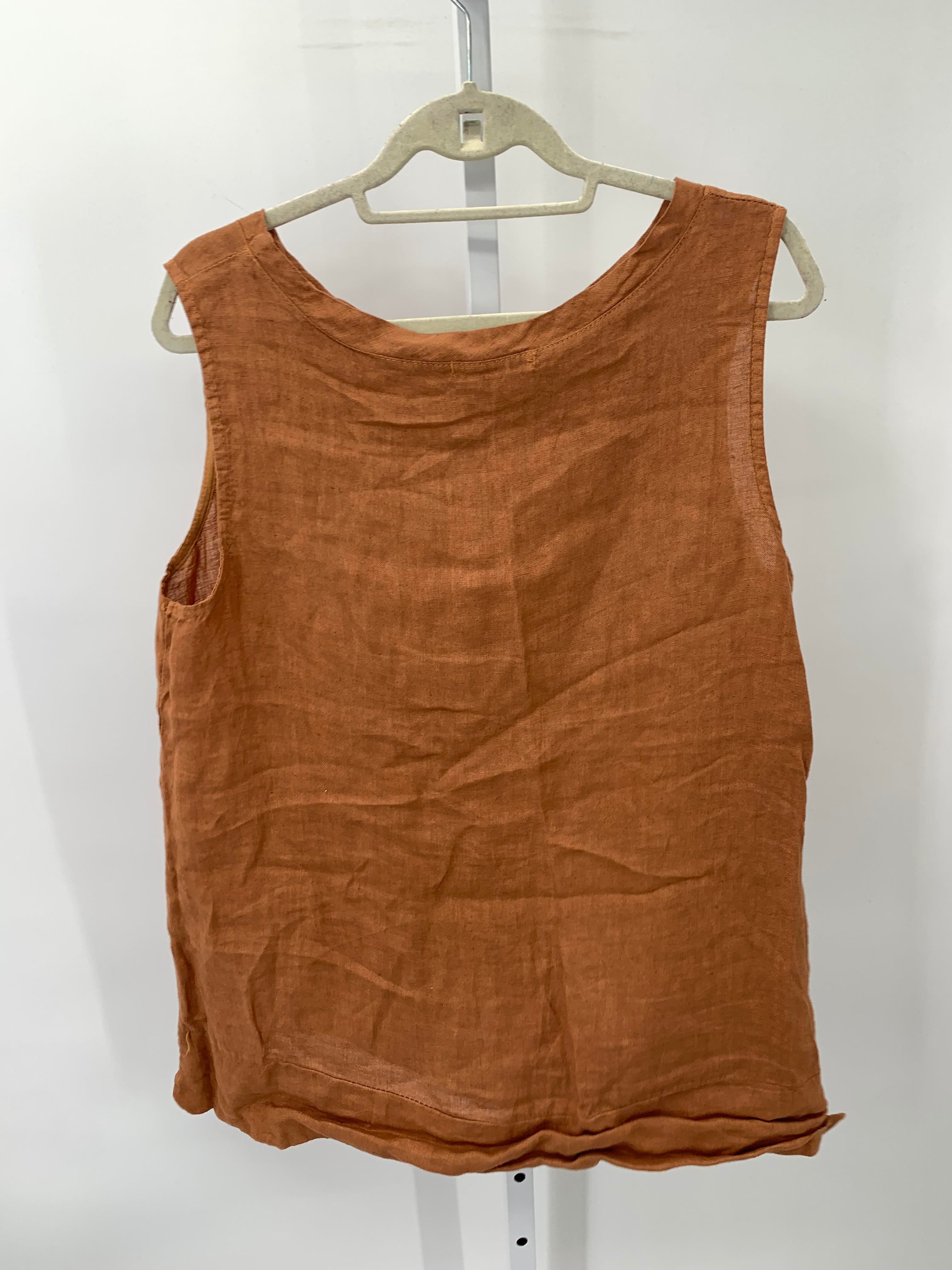 Size Small Misses Tank