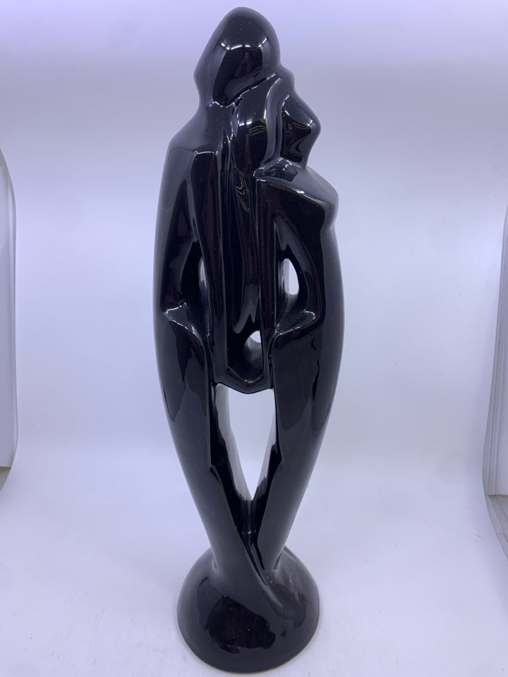 MAN AND WOMAN BACK TO BACK BLACK CERAMIC HAEGER.