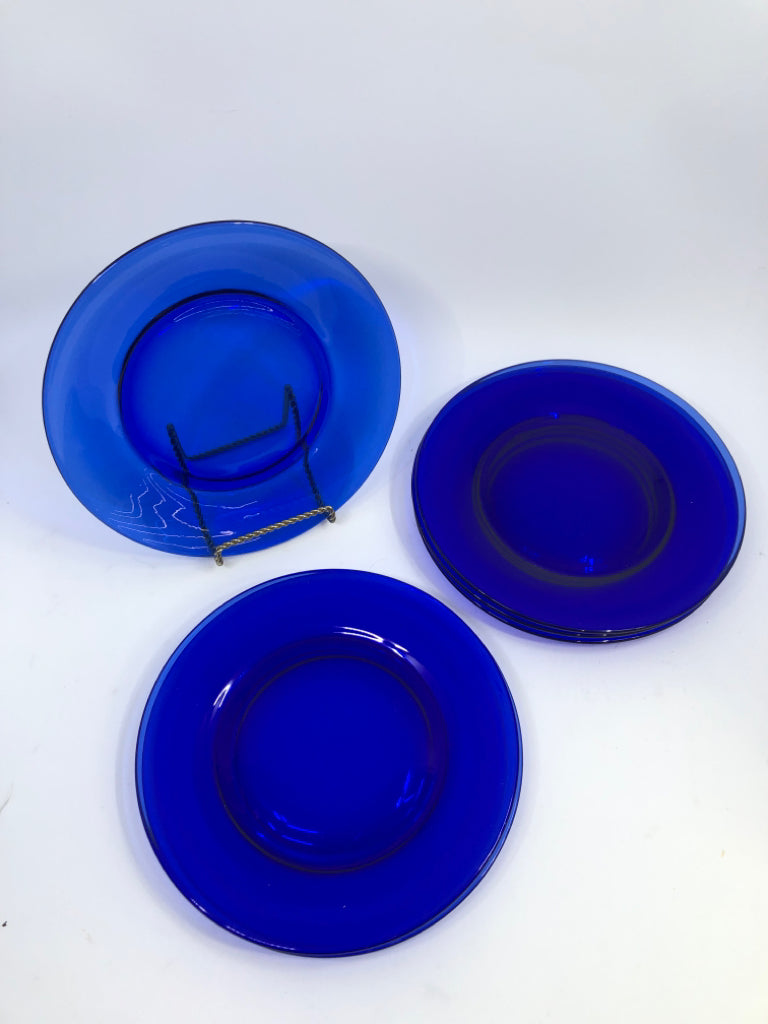 6 COBALT BLUE GLASS DESSERT PLATES.