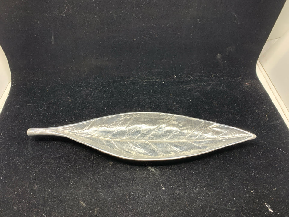 SILVER FEATHER BOWL.