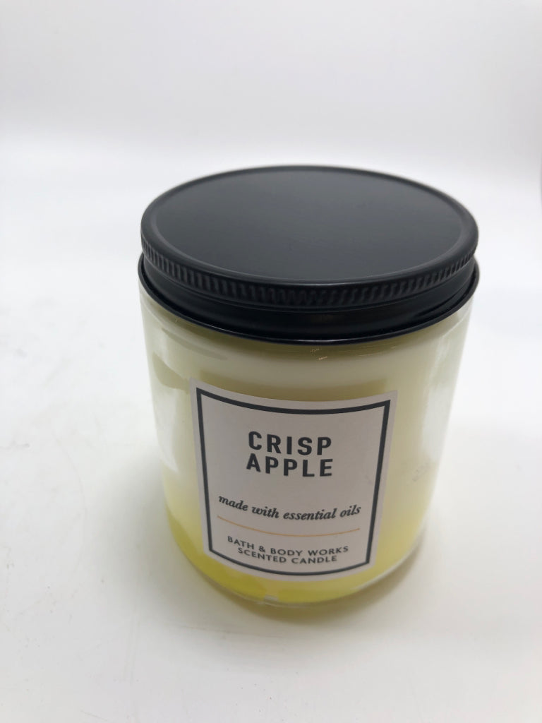 BB WORKS CRISP APPLE CANDLE.