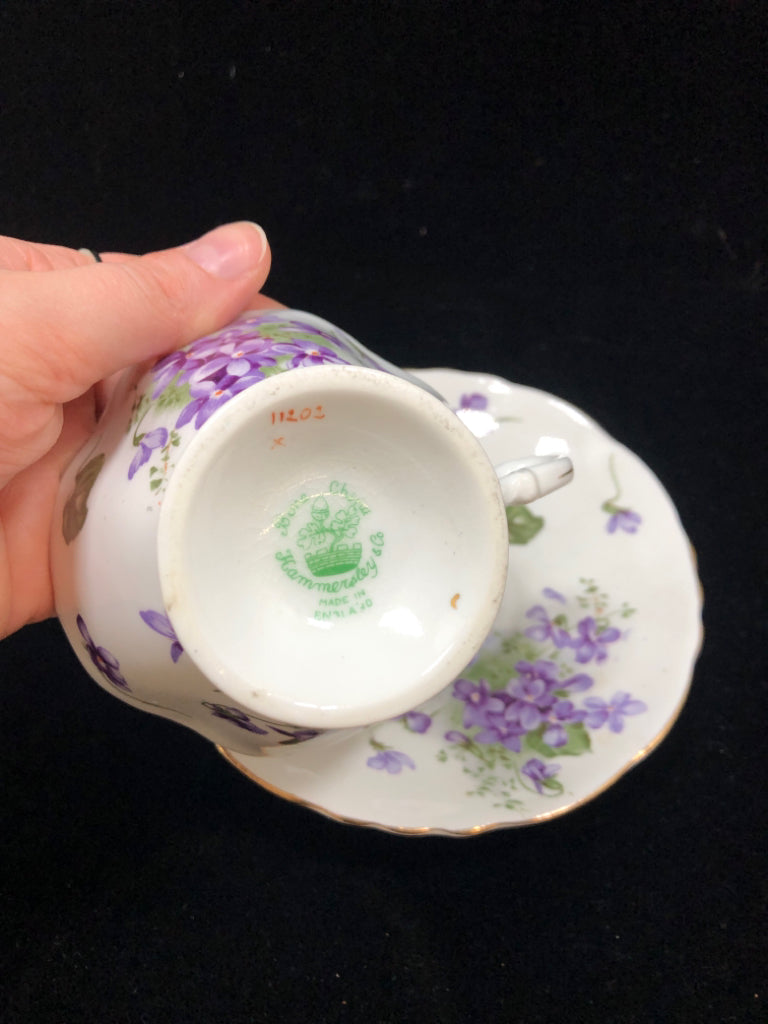 VTG PURPLE FLOWER TEACUP/SAUCER.