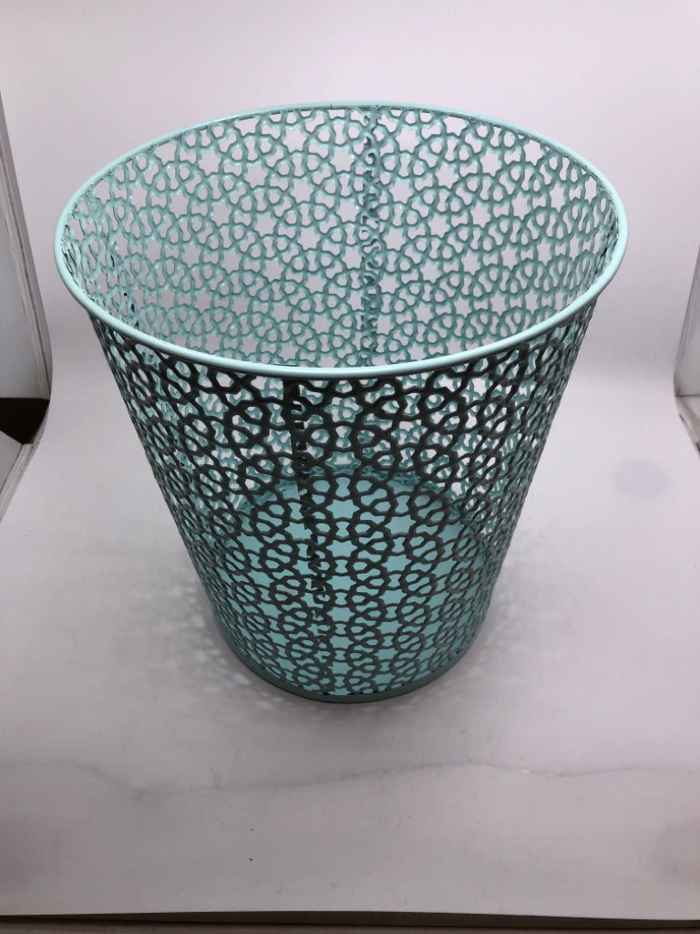 TEAL GEOMETRIC METAL TRASH CAN.