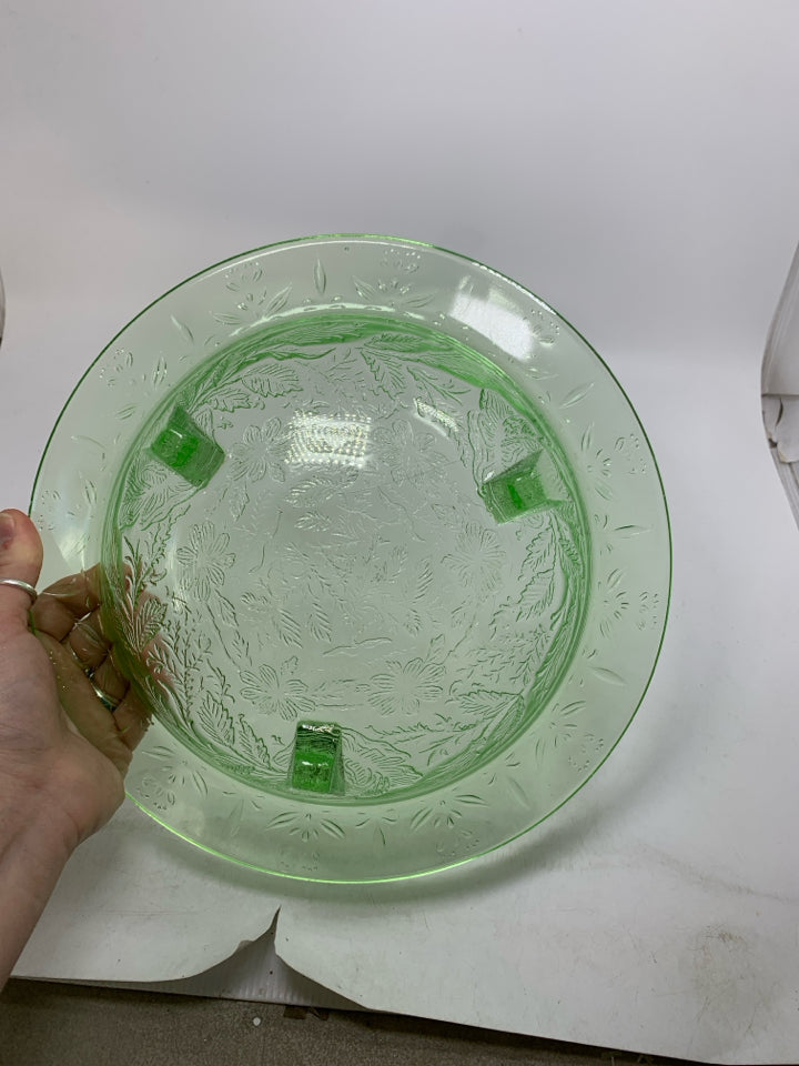 VTG FOOTED GREEN URANIUM CENTERPIECE BOWL COMPOTE DETAILED EDGE.