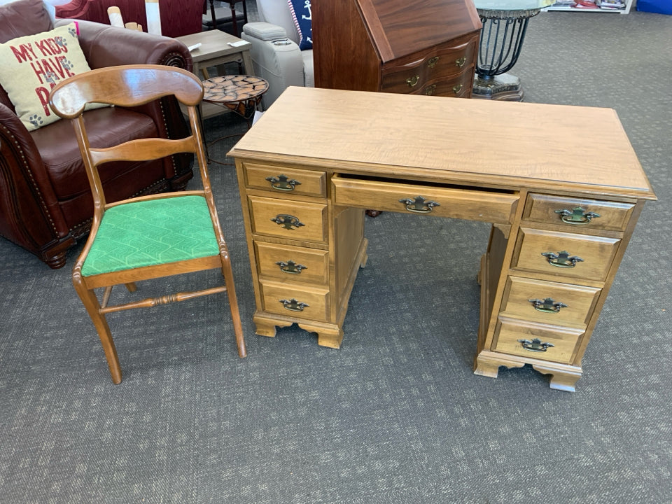 MADDOX VTG SOLID WOOD DESK + GREEN FABRIC CHAIR.
