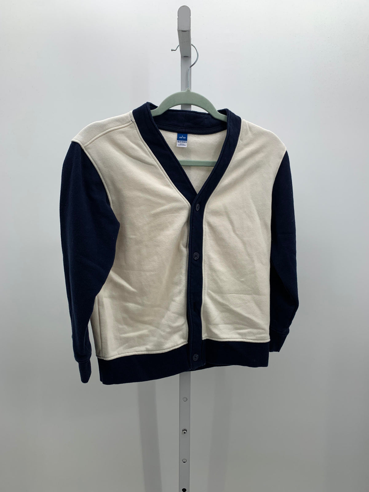 NAVY SLEEVES BTN DOWN
