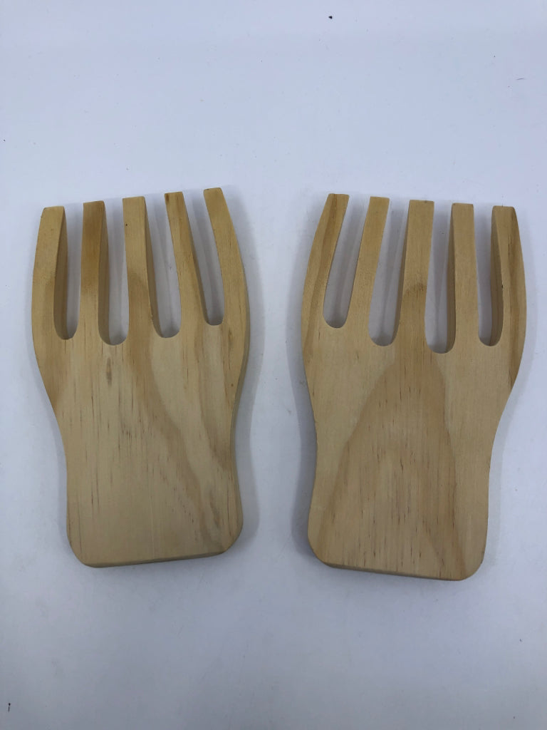 BLONDE WOOD ALASKA SALAD FORKS.