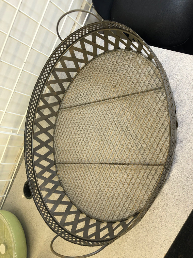 LARGE OVAL METAL BASKET W/ HANDLES.