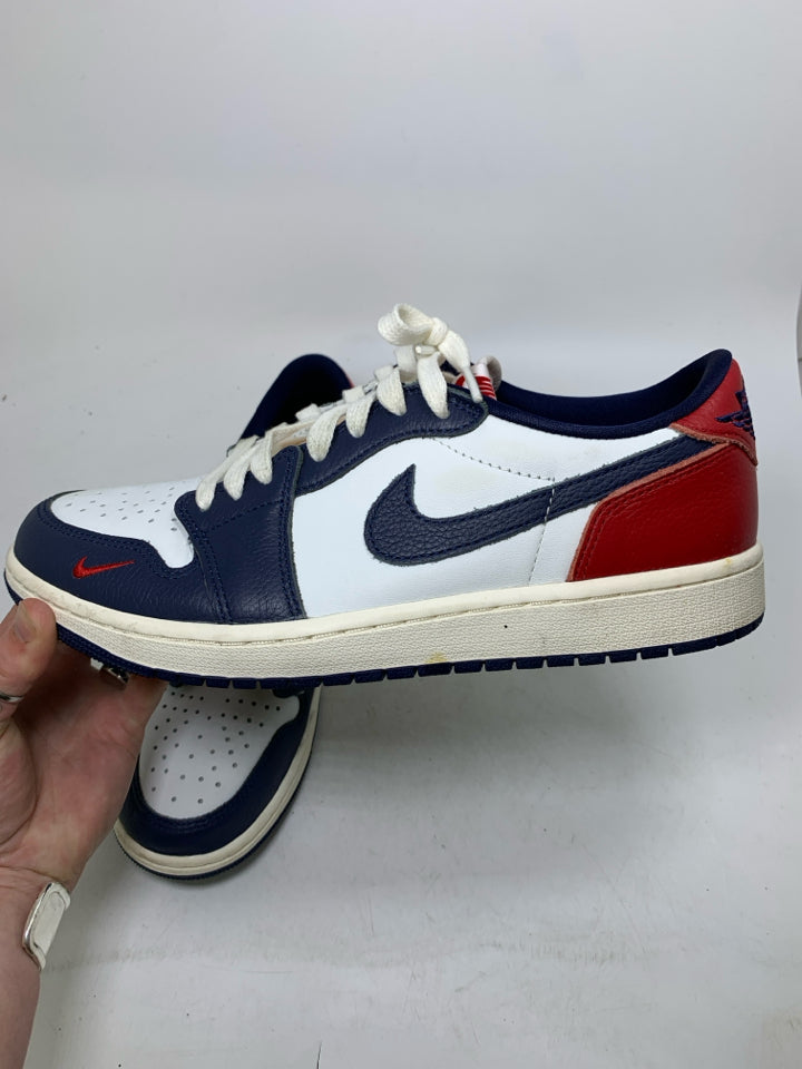 Air Jordans 1 Retro OG Low Howard University Sneakers