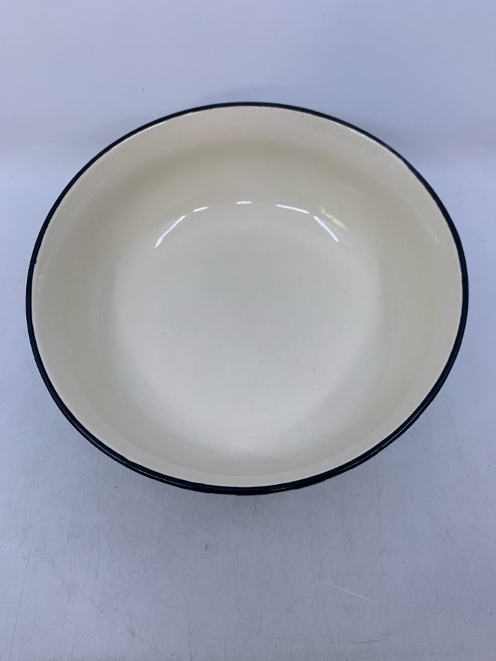 WOOD FOOTED BASE W/ BLACK/WHITE STRIPED CERAMIC BOWL.