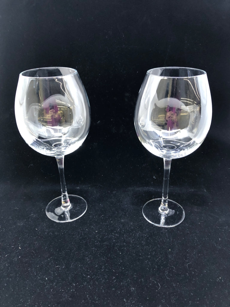 2 LARGE BULBED WINE GLASSES.