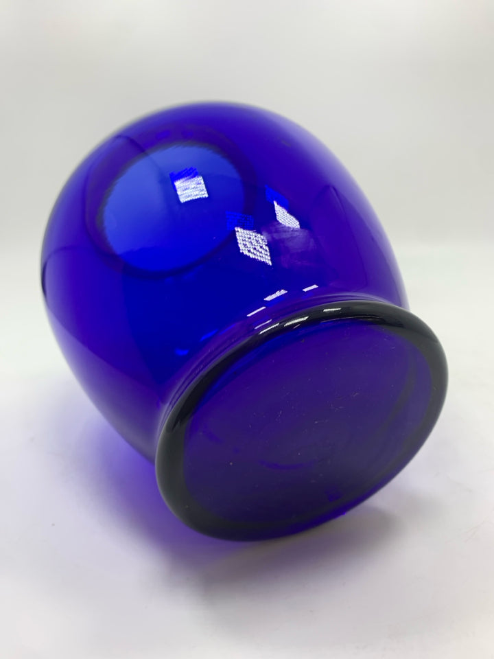 COBALT BLUE GLASS VASE.