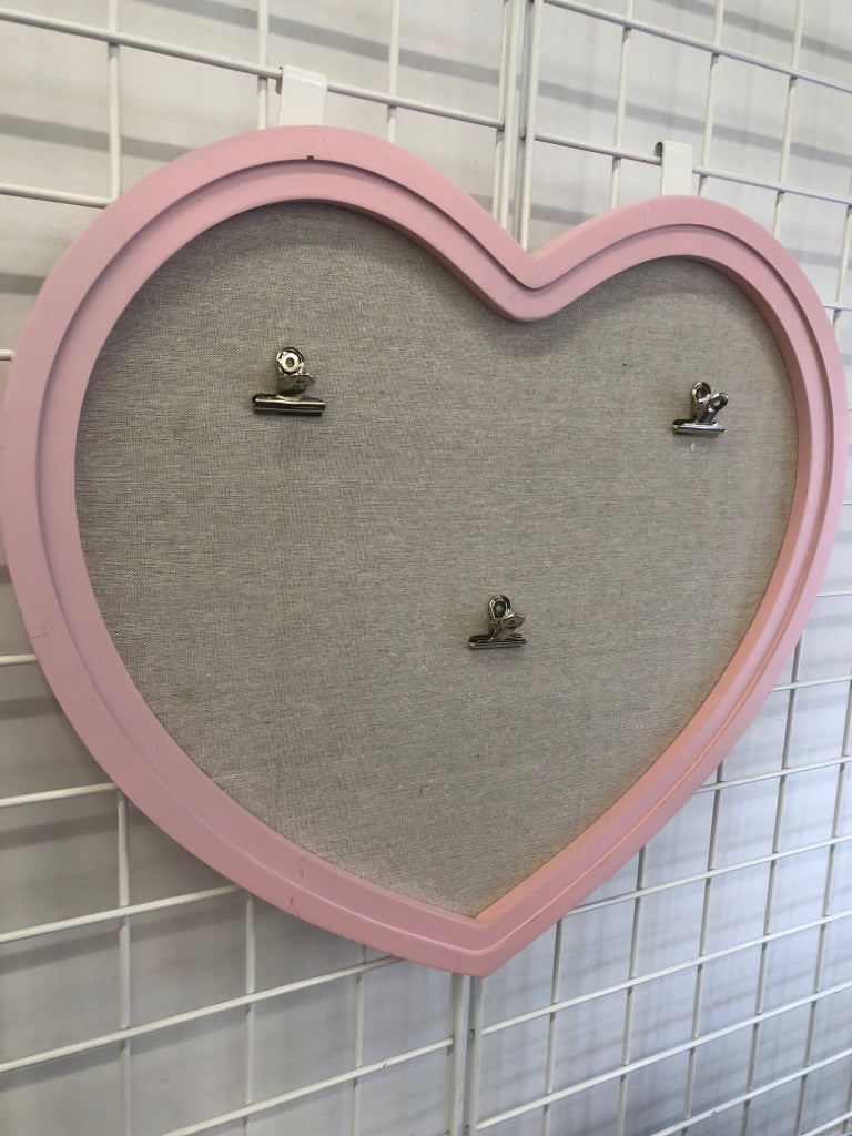 LARGE PINK HEART PHOTO HOLDER.