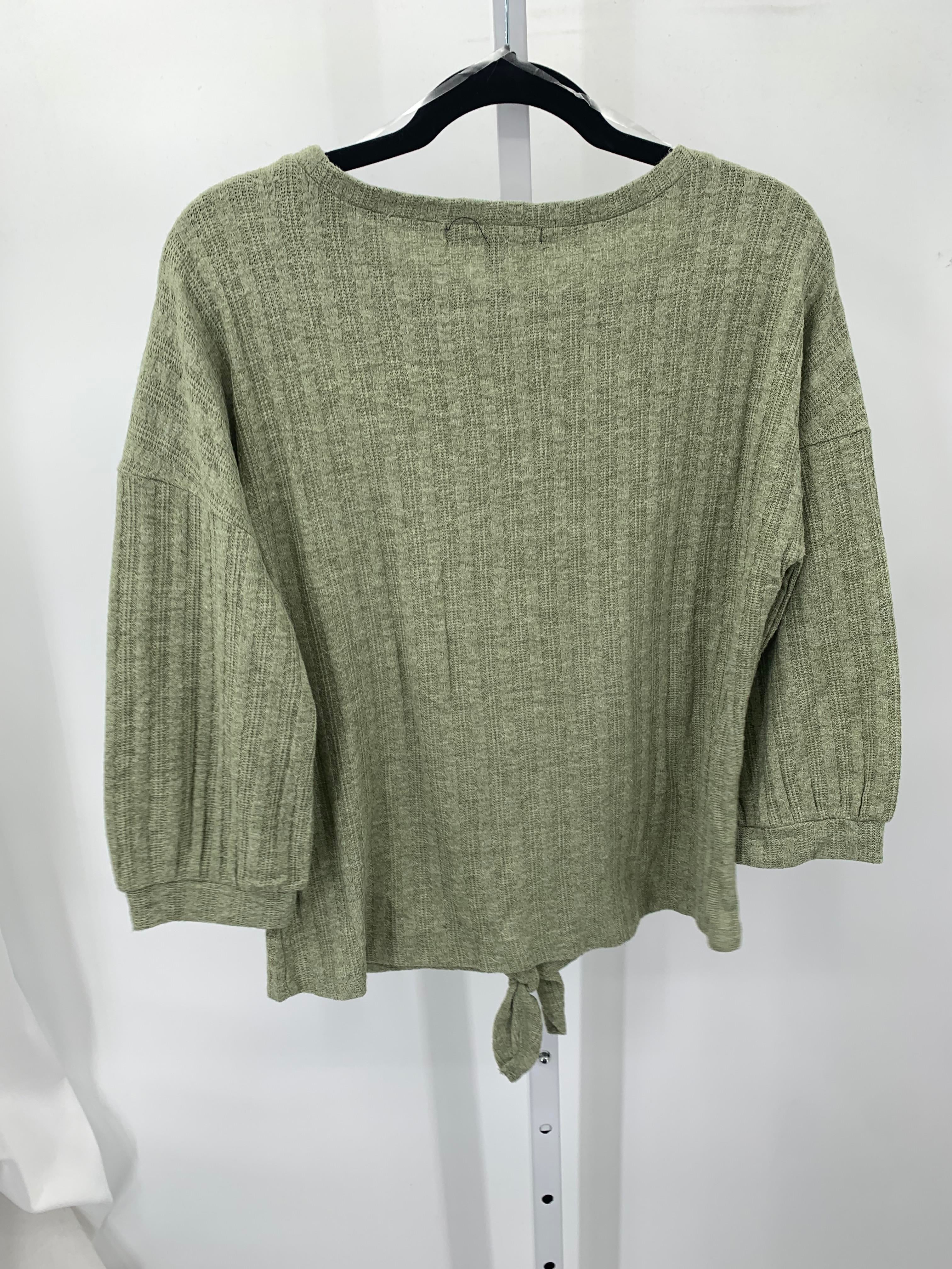Adrienne Vittadini Size Small Misses 3/4 Sleeve Shirt