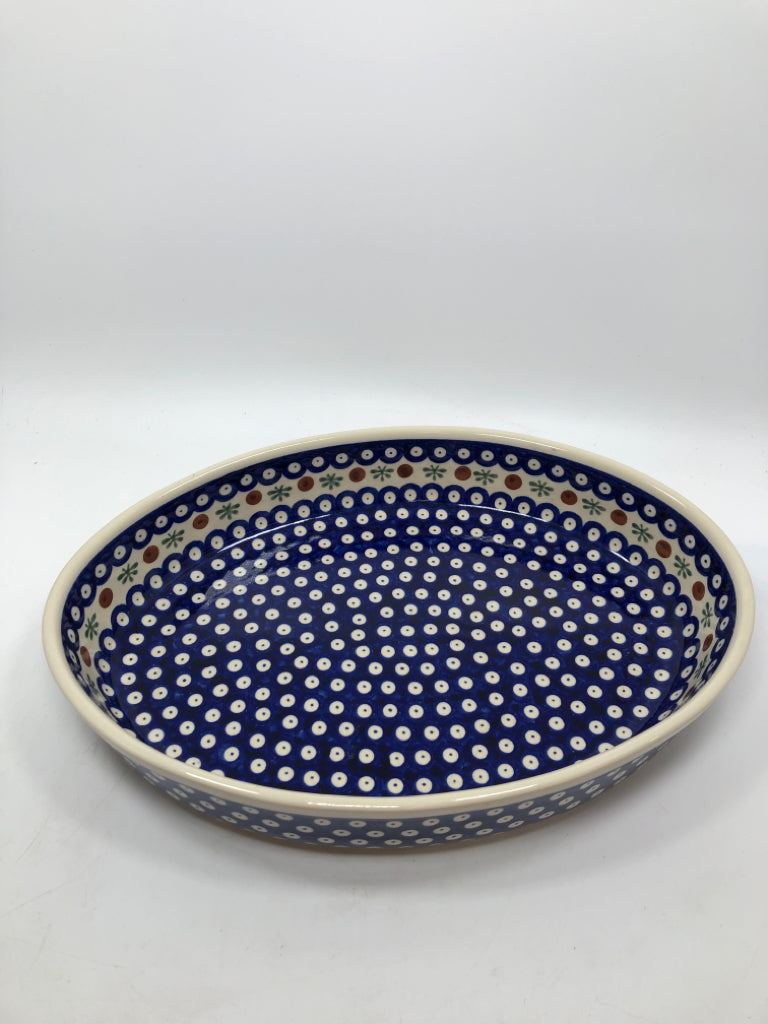 POLISH POTTERY OVAL BAKING DISH.