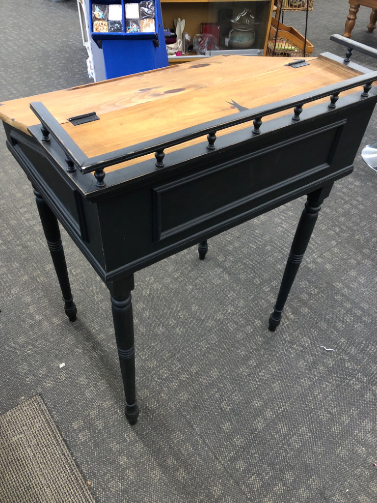 VTG PRIMITIVE SLANT-FRONT WRITING DESK W/STORAGE.