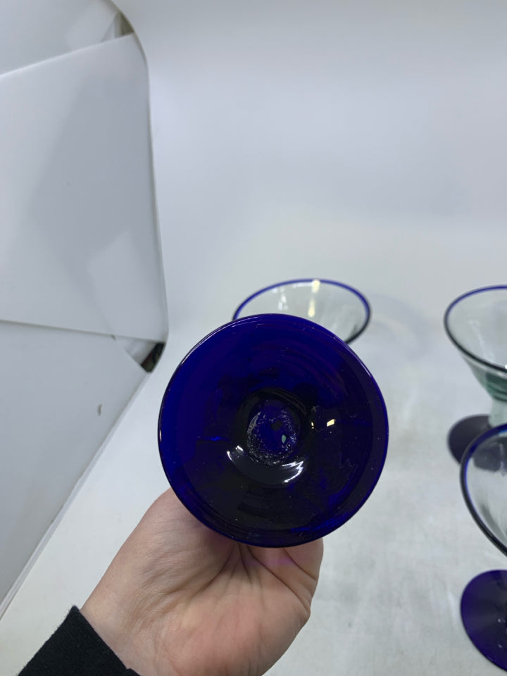 4 BLOWN GLASS MARGARITA GLASSES W/ BLUE RIM.