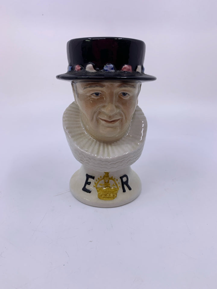 VTG YEOMAN OF THE GUARD PORCELAIN HEAD.