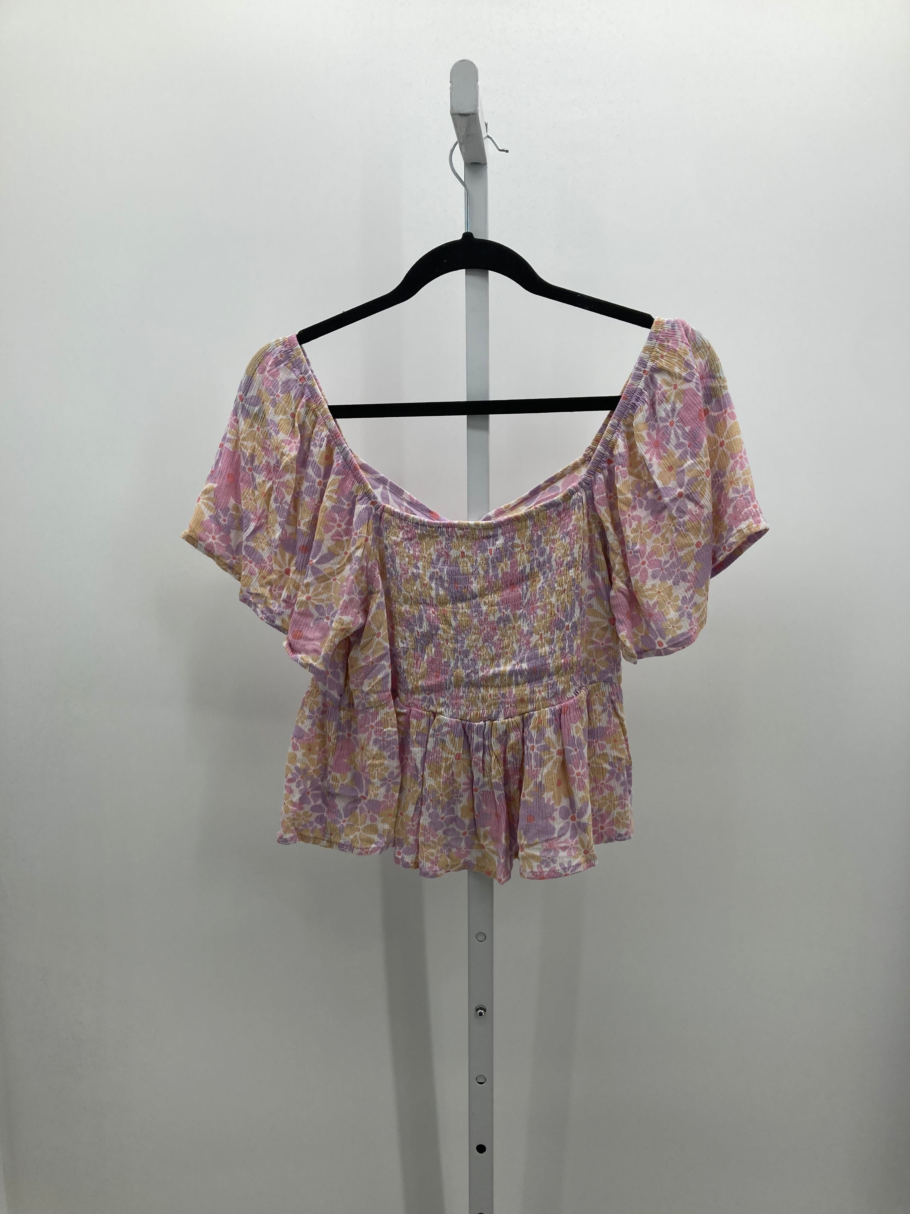 Hippie Rose Size Extra Large Juniors Short Sleeve Shirt