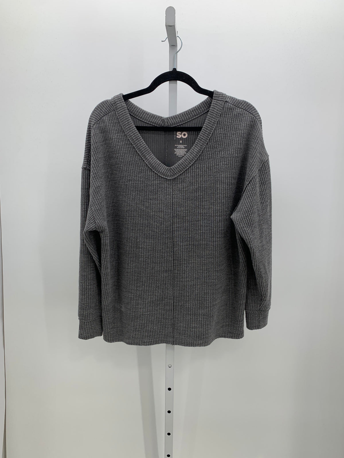 SO Size Small Juniors Long Sleeve Sweater