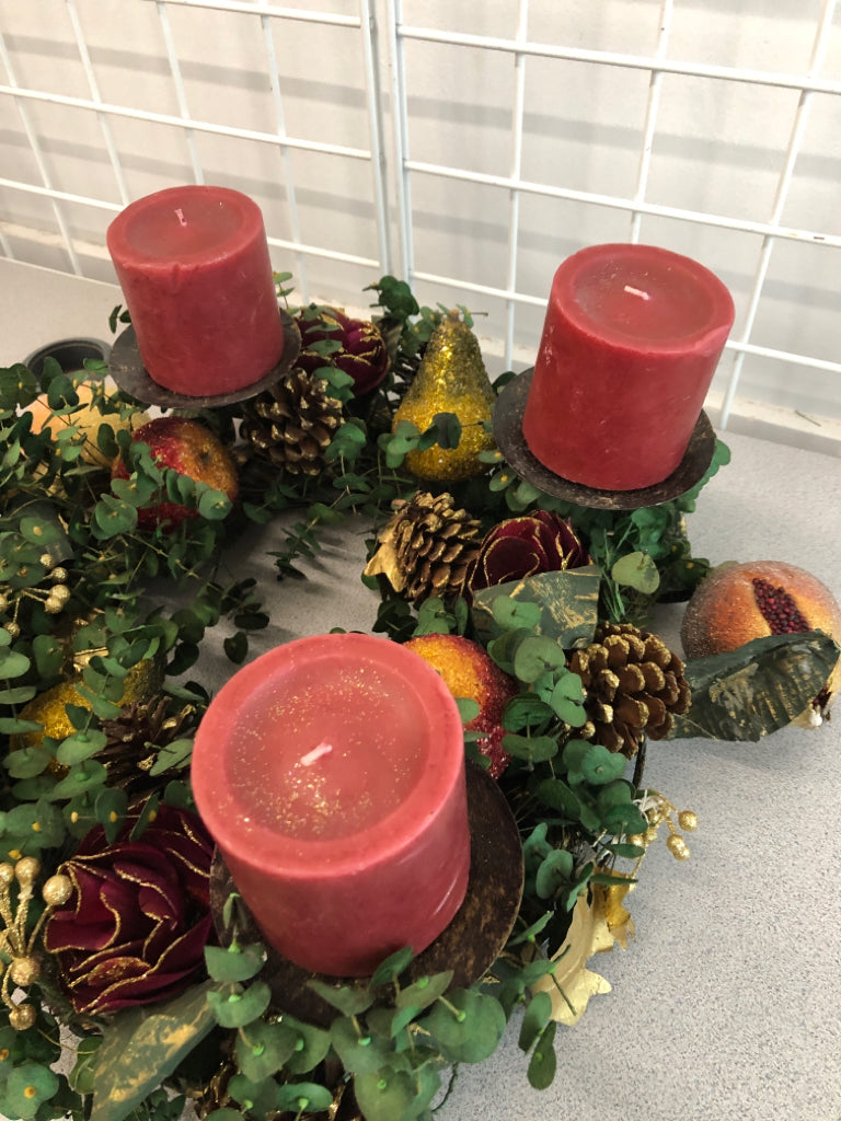 CANDLE HOLDER WREATH W/ SPARKLY FRUIT/FLOWERS.