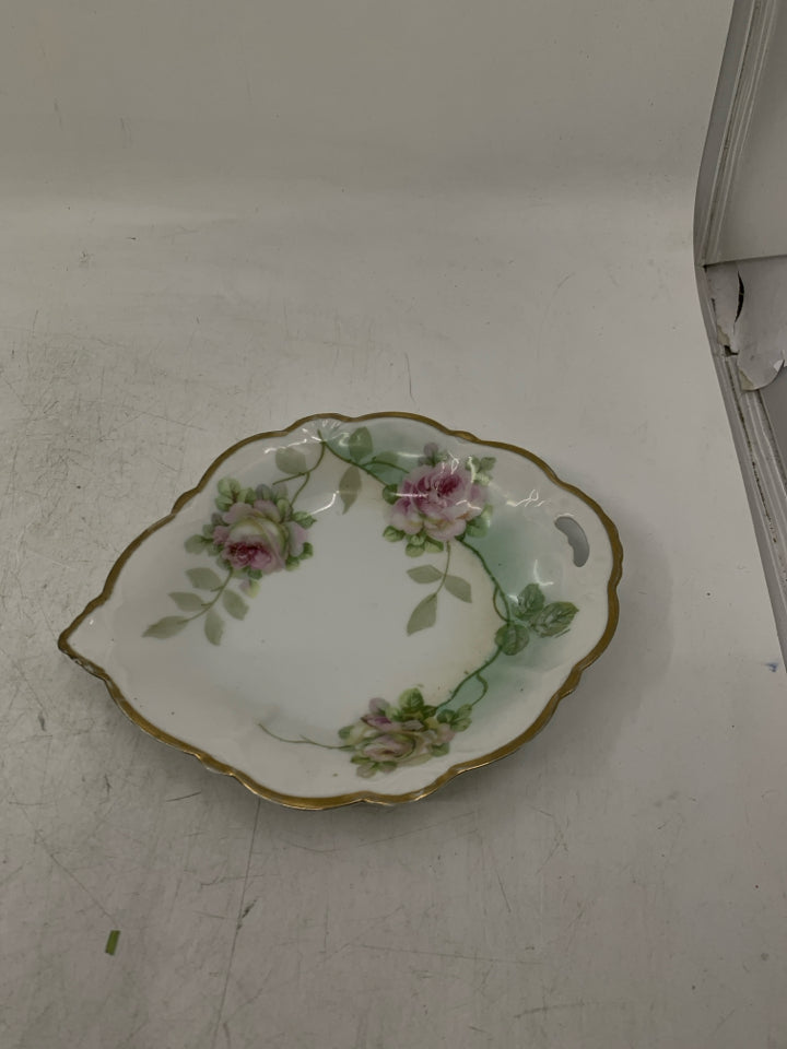 SHALLOW DISH W/ PINK ROSES GOLD RIM W/ SMALL CUTOUT.