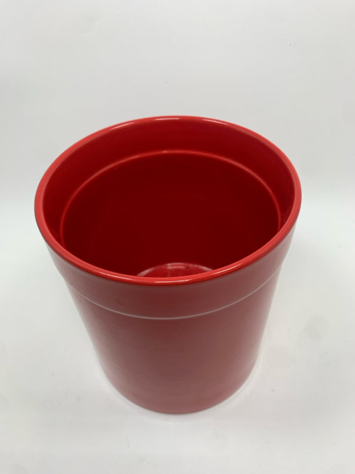 RED CERAMIC UTENSIL CROCK.