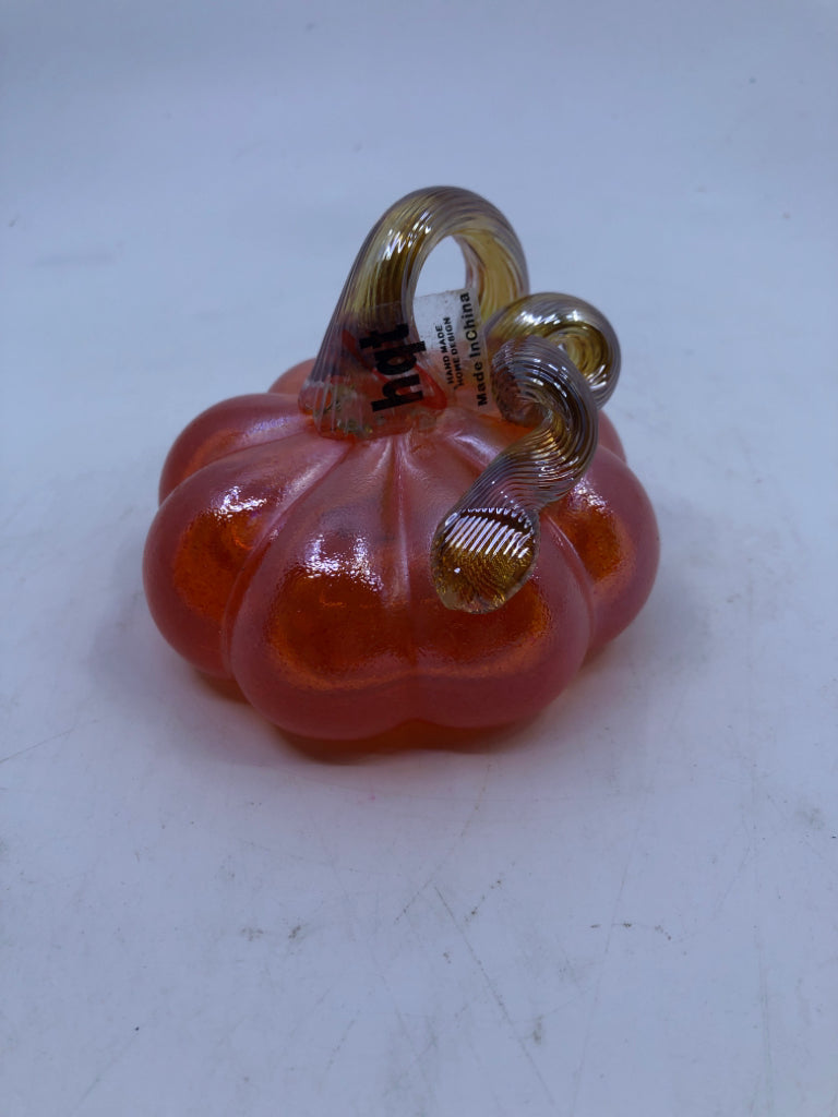 ORANGE IRIDESCENT GLASS PUMPKIN.