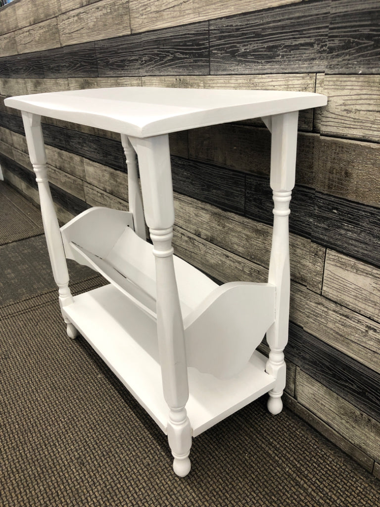 WHITE WOOD PAINTED MAG RACK/SIDE TABLE.