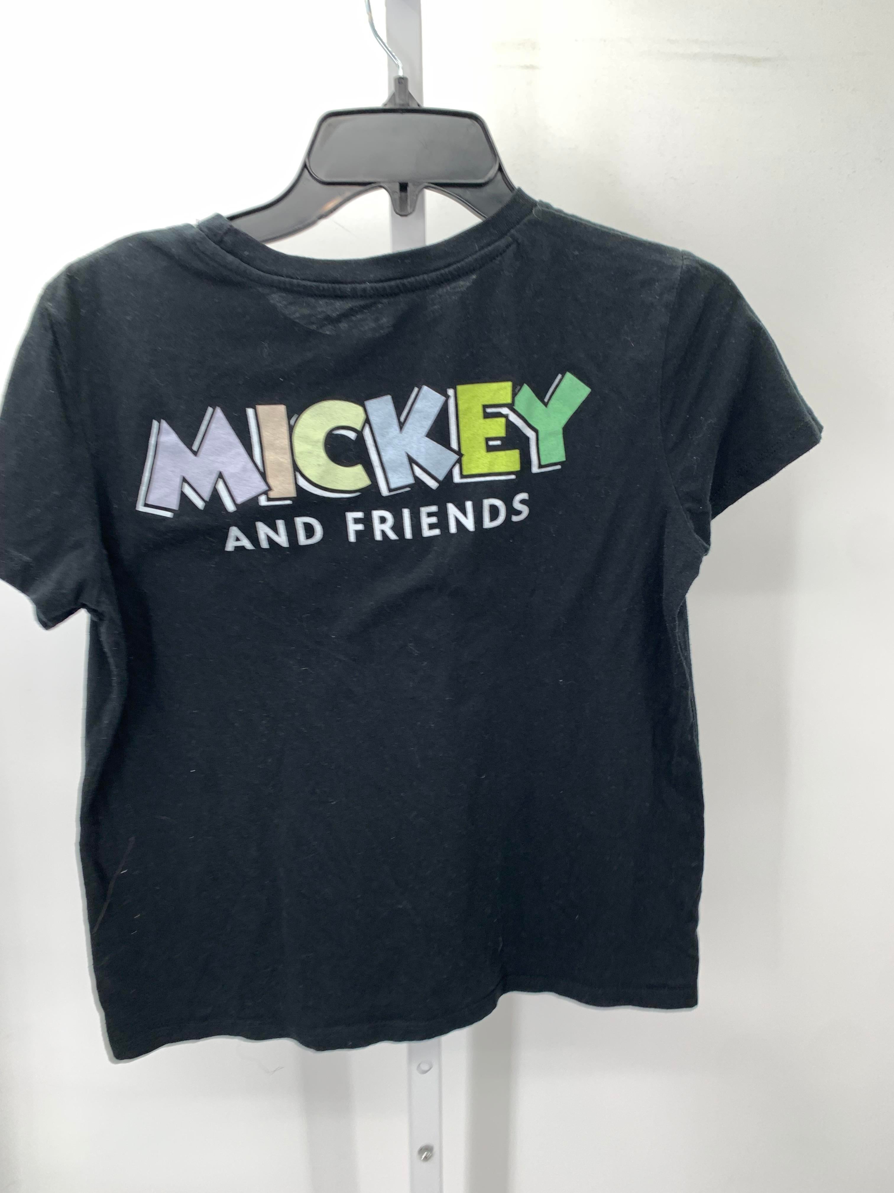 Disney Size Medium Juniors Short Sleeve Shirt