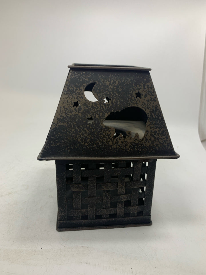 2PC LIGHT WEIGHT METAL CANDLE HOLDER W/ PIERCED STAR/BEAR.