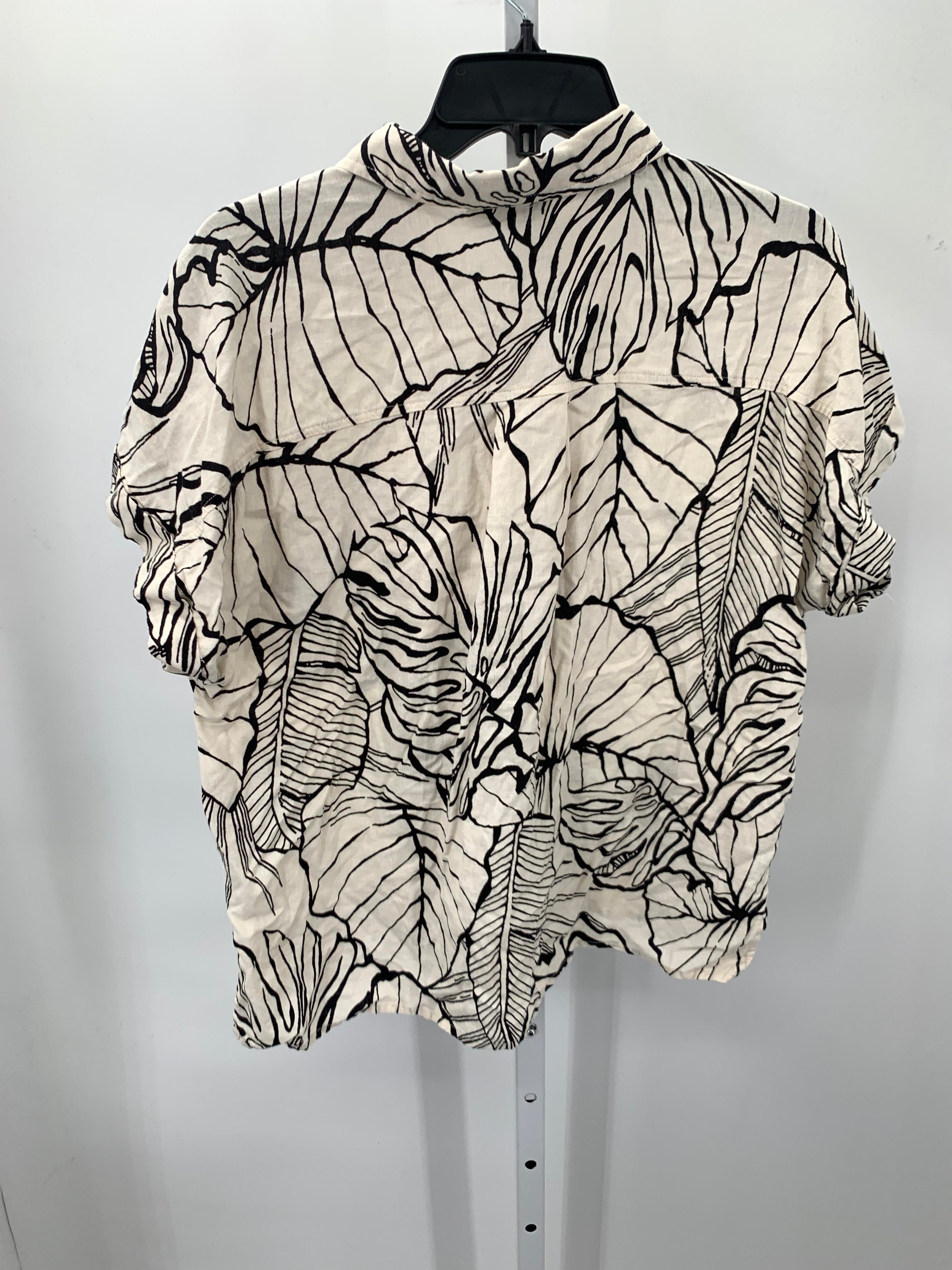 Rachel Zoe Size Large Misses Short Sleeve Shirt