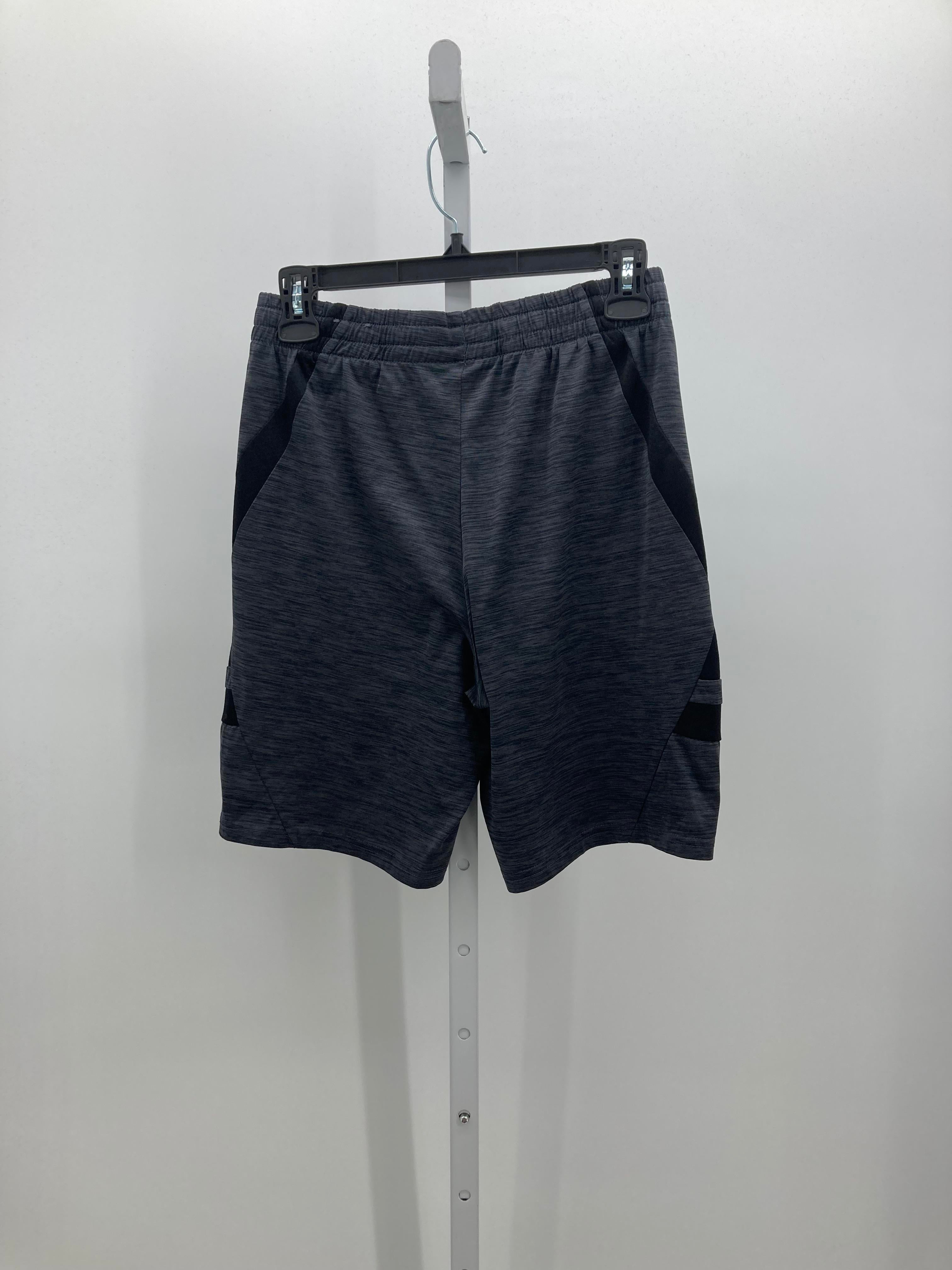 BASKETBALL SHORTS