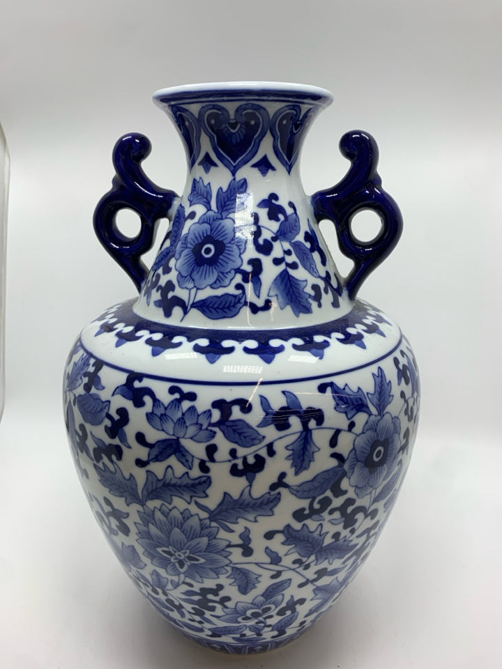 BLUE FLORAL VASE W/ORNATE HANDLES.