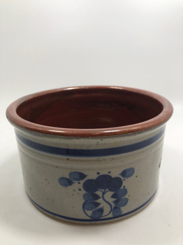 WESTMINSTER BLUE SPECKLED STONEWARE CROCK.