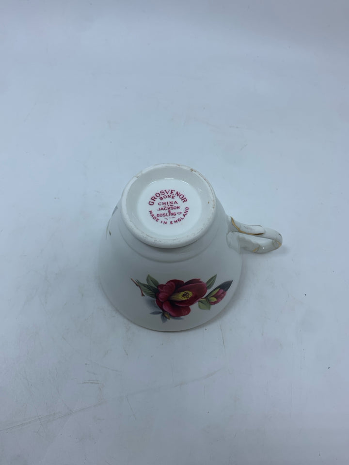 3PC VTG GROSVENOR RED FLORAL TEA SET.