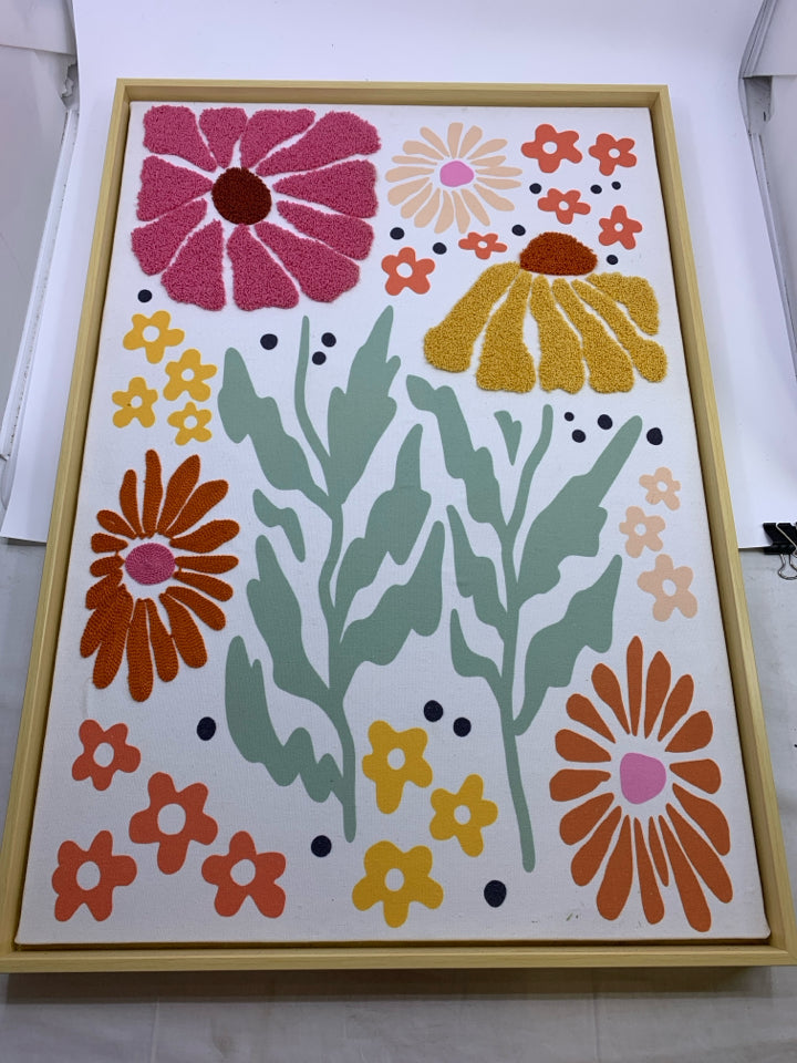 RUG FLOWERS WALL CANVAS IN BLONDE WOOD FRAME.