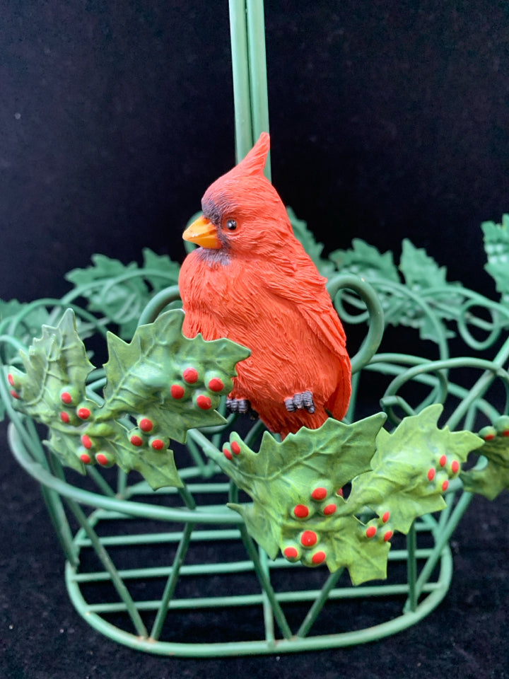 GREEN WIRE BASKET RED CARDINAL.
