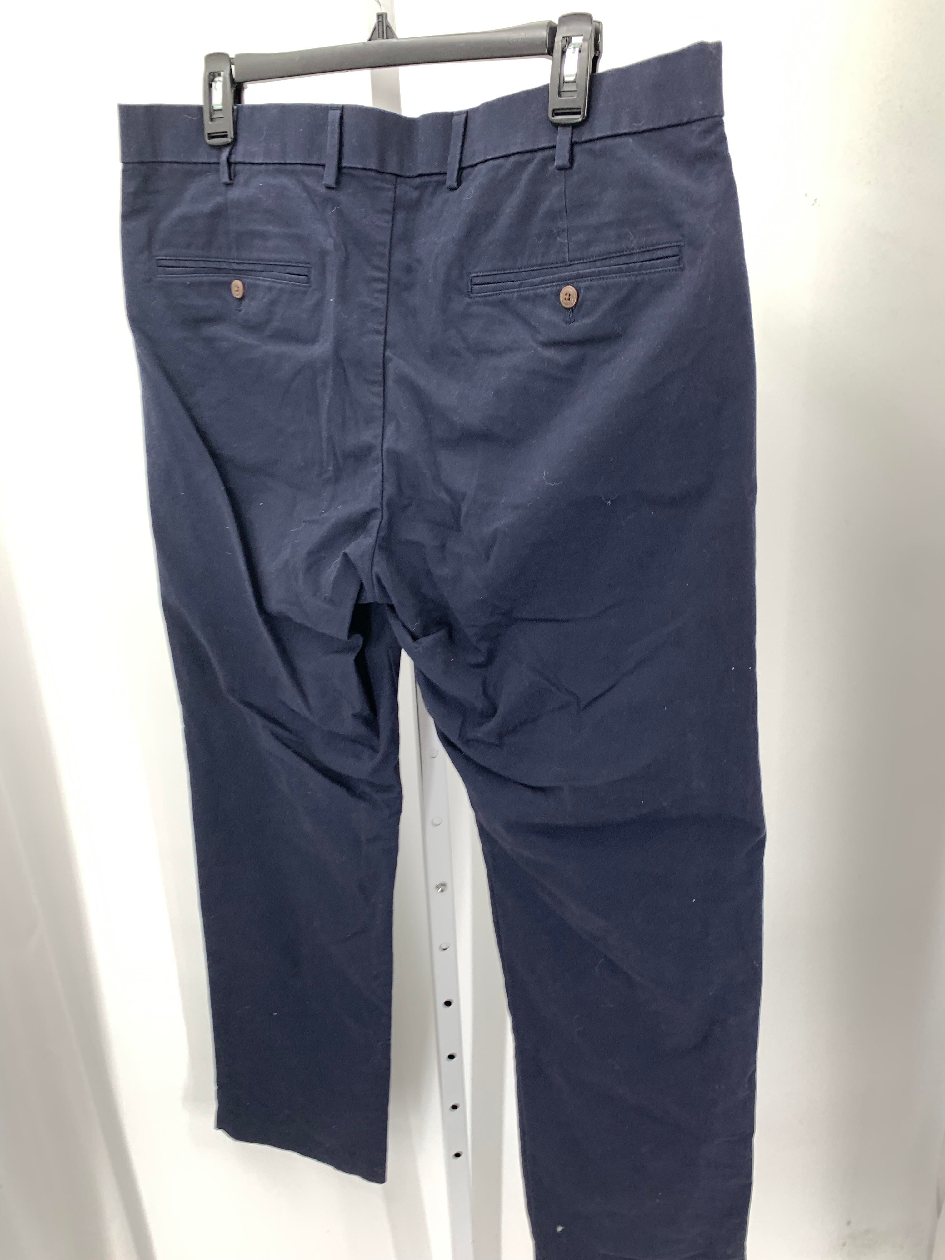 NEW RELAXED KHAKIS